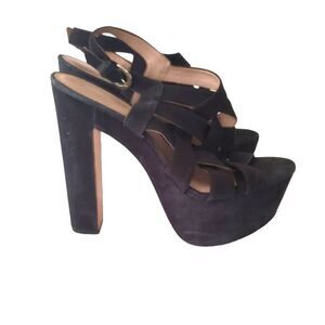 Pour La Victoire Black Strappy Platform Heel 10
